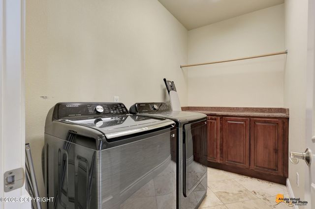 16905 Olena Pointe Circle, Anchorage, AK 99516