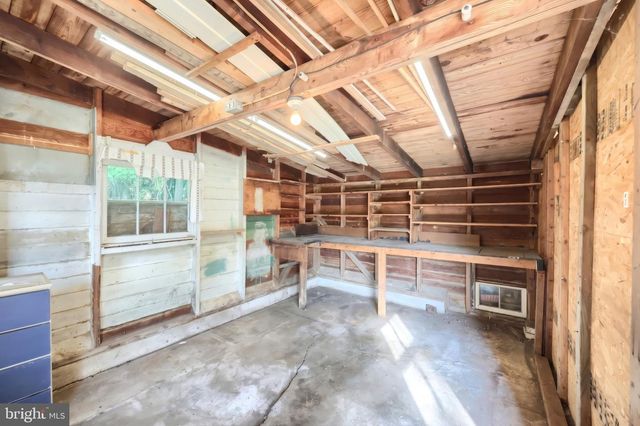 454 ROCKVILLE RD, Spring Grove, PA 17362