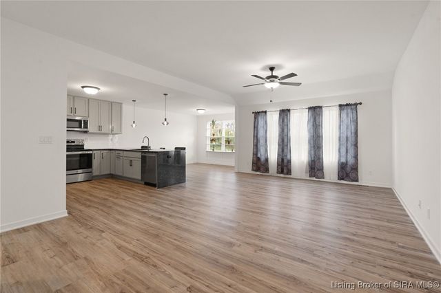 5577 Limestone Creek Drive, Charlestown, IN 47111