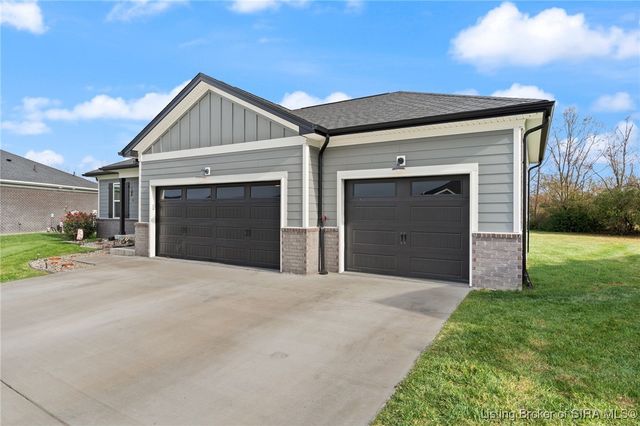 5577 Limestone Creek Drive, Charlestown, IN 47111