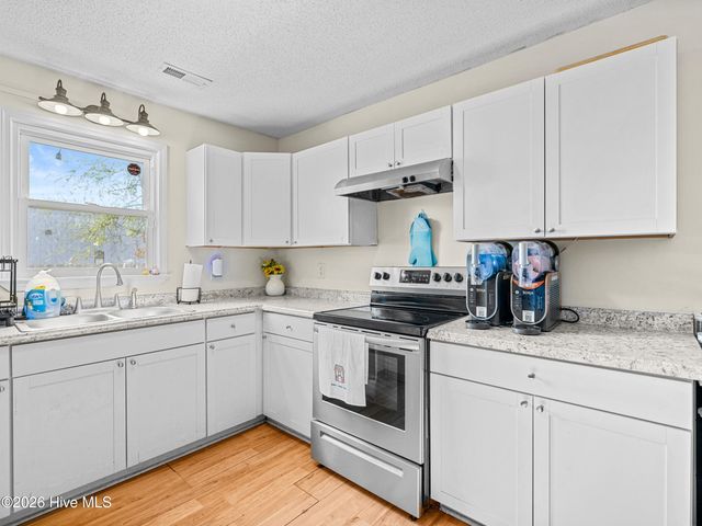 109 Milestone Court, Jacksonville, NC 28546