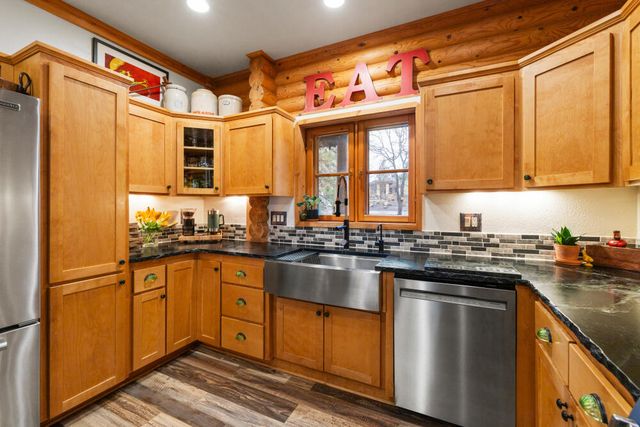 11020 Kestrel Road, Klamath Falls, OR 97601