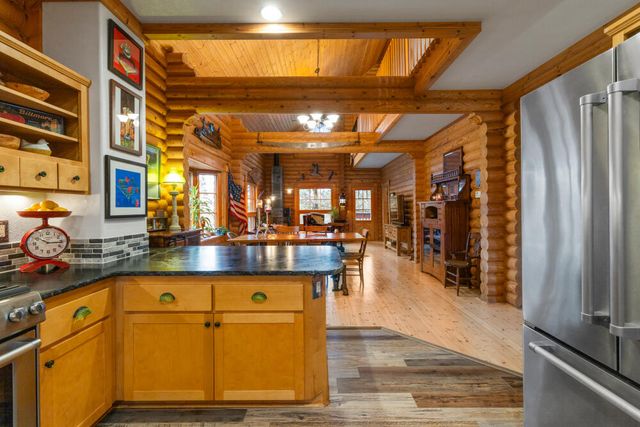 11020 Kestrel Road, Klamath Falls, OR 97601