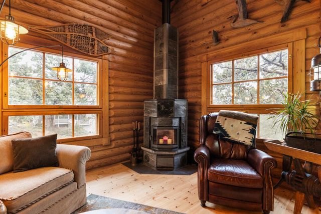 11020 Kestrel Road, Klamath Falls, OR 97601