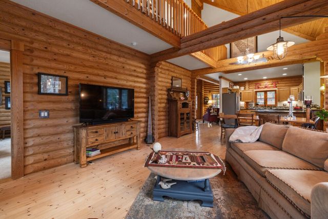 11020 Kestrel Road, Klamath Falls, OR 97601