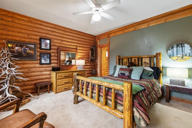 11020 Kestrel Road, Klamath Falls, OR 97601