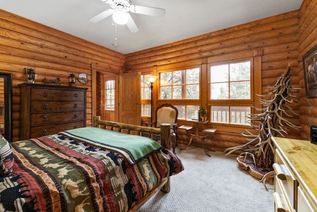 11020 Kestrel Road, Klamath Falls, OR 97601