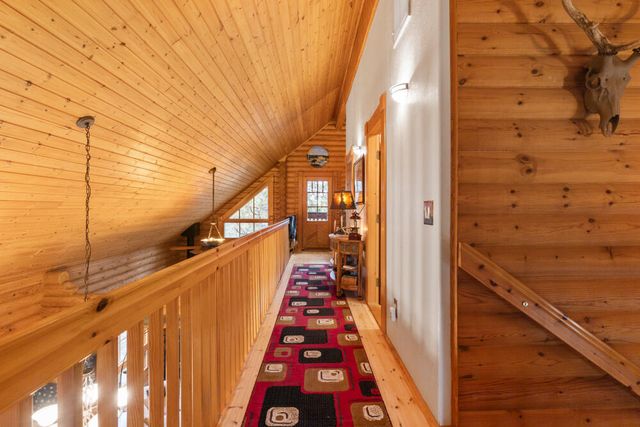 11020 Kestrel Road, Klamath Falls, OR 97601