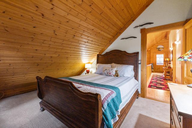 11020 Kestrel Road, Klamath Falls, OR 97601