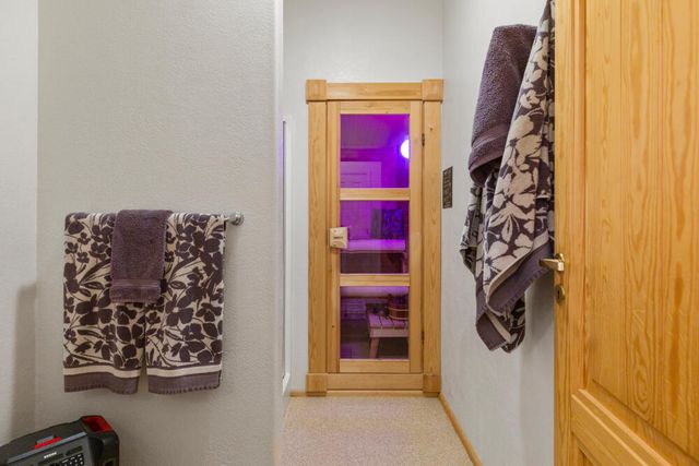 11020 Kestrel Road, Klamath Falls, OR 97601