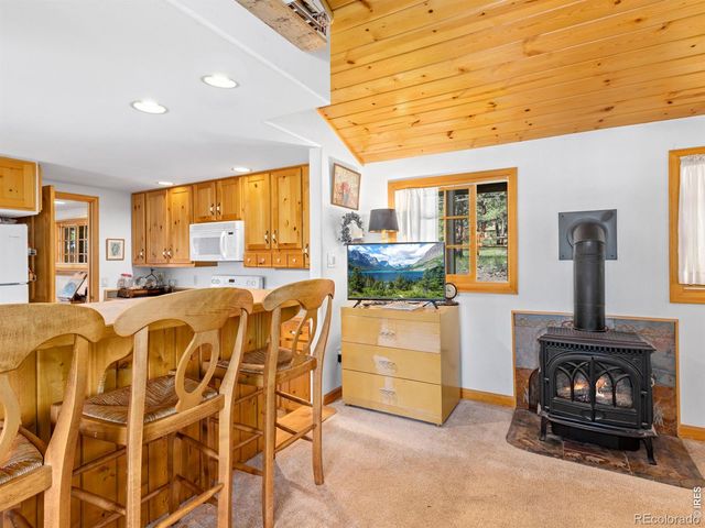 1099 Lexington Lane, Estes Park, CO 80517