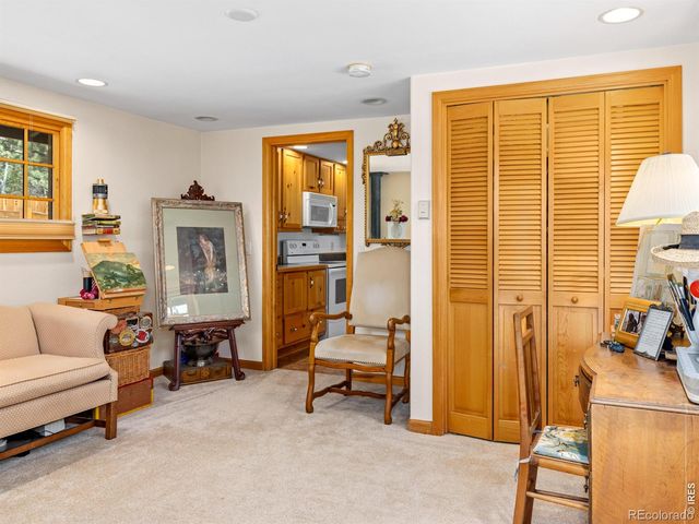 1099 Lexington Lane, Estes Park, CO 80517