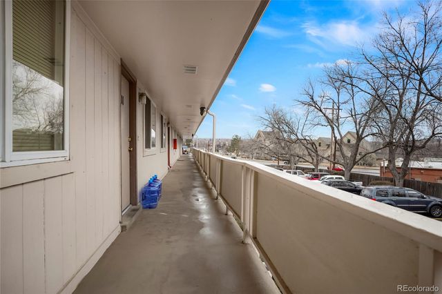 10542 W 63rd Place, Arvada, CO 80004