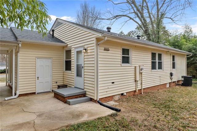 3403 Wilshire Drive, Greensboro, NC 27408