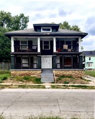 2210 E 34th Street, Kansas City, MO 64109