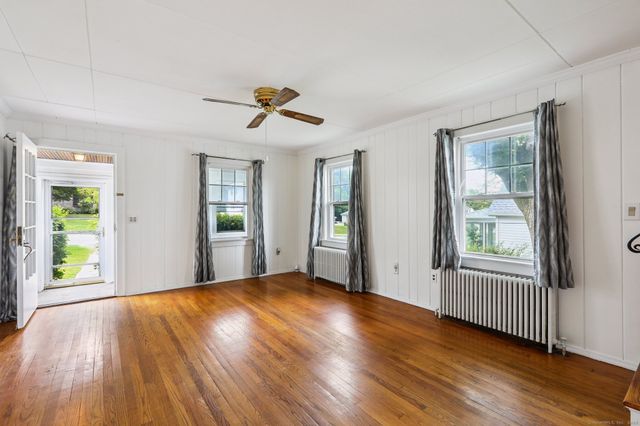 9 Fairfield Avenue, Danbury, CT 06810