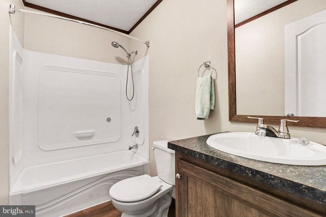 404 DOGWOOD LN, New Providence, PA 17560