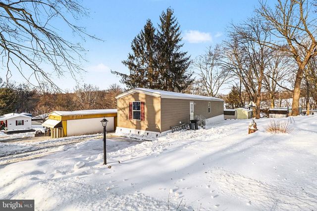 404 DOGWOOD LN, New Providence, PA 17560