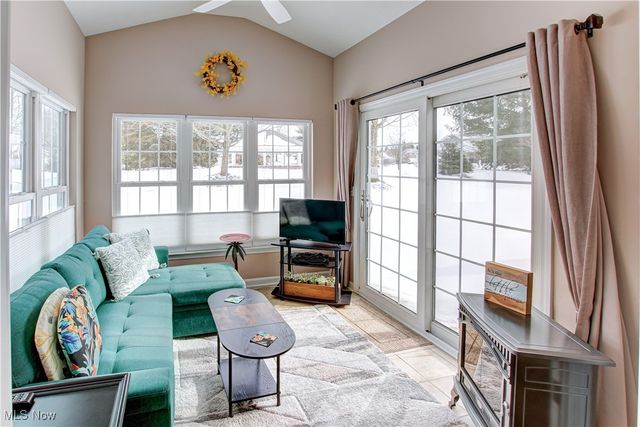 455 Edge Park Lane, Brunswick, OH 44212