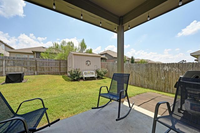 206 Shale CIR, Buda, TX 78610