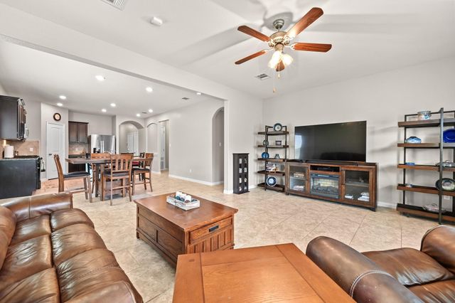 206 Shale CIR, Buda, TX 78610