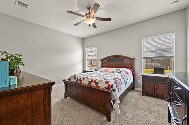 206 Shale CIR, Buda, TX 78610