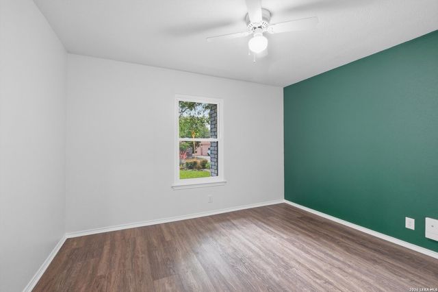 5707 Larkdale Dr, San Antonio, TX 78233