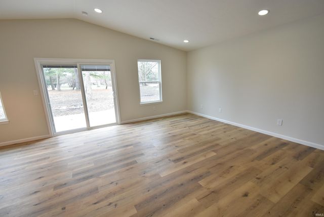 994 E 8Th Street, Fowler, IN 47944