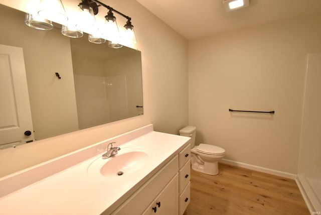 994 E 8Th Street, Fowler, IN 47944