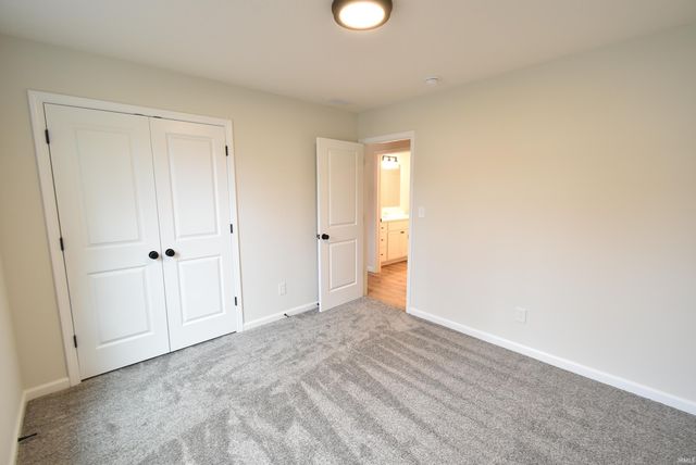 994 E 8Th Street, Fowler, IN 47944