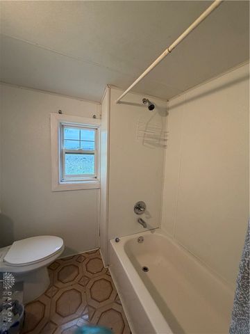 1704 McLain Street, Dayton, OH 45403