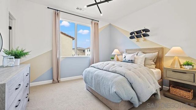 10418 Hill Meadows, Lakeside, CA 92040