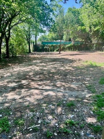 405 32nd Street, Grand Prairie, TX 75050