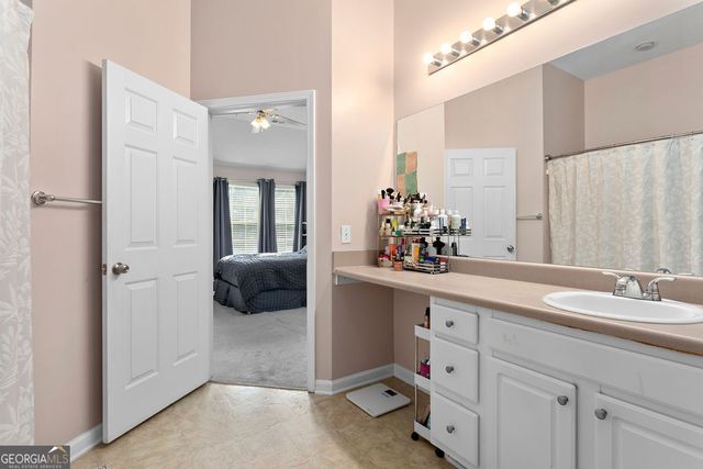 1395 Orchard Park Drive, Stone Mountain, GA 30083