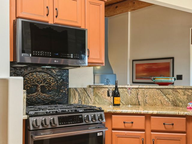 1 Frasco Place, Santa Fe, NM 87508