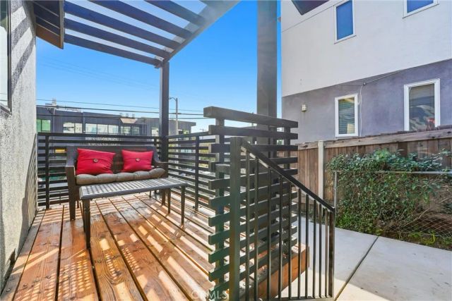 4523 Lexington Avenue, Los Angeles, CA 90029