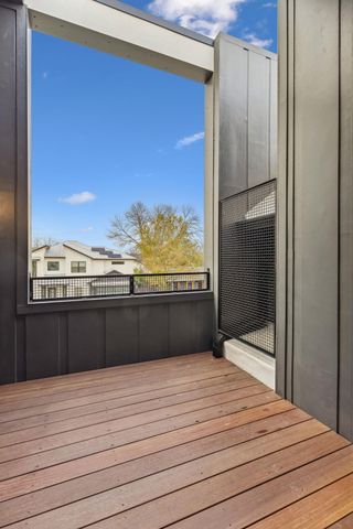 3007 Locke LN, Austin, TX 78704