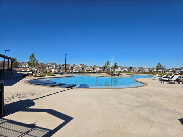 141 Appleberry LN, Elgin, TX 78621