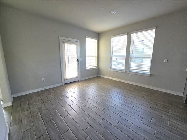 141 Appleberry LN, Elgin, TX 78621