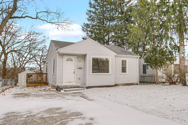 2228 Riverside Drive, Lake Station, IN 46405