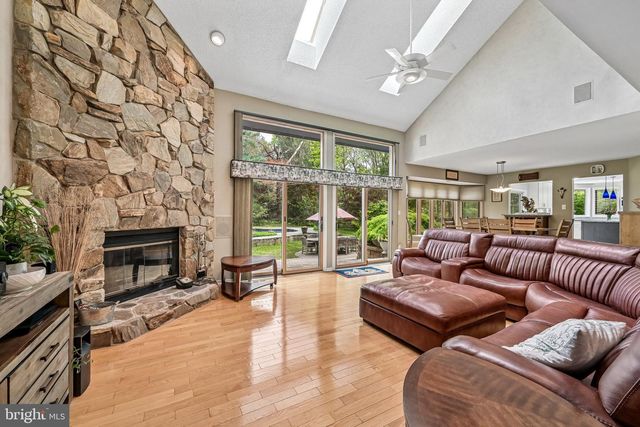 11 RANCOCAS LN, Medford, NJ 08055