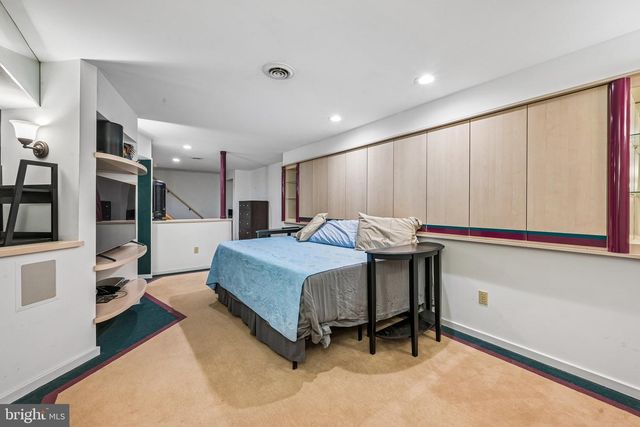 11 RANCOCAS LN, Medford, NJ 08055