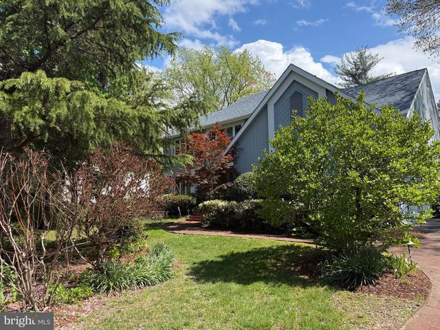 11 RANCOCAS LN, Medford, NJ 08055