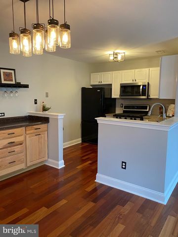 1506 SQUIRREL RD, Marlton, NJ 08053