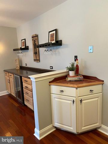 1506 SQUIRREL RD, Marlton, NJ 08053