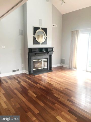 1506 SQUIRREL RD, Marlton, NJ 08053