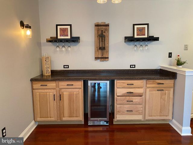 1506 SQUIRREL RD, Marlton, NJ 08053