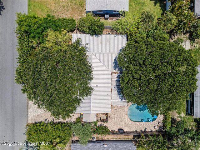 1883 Gulf Court, Indialantic, FL 32903