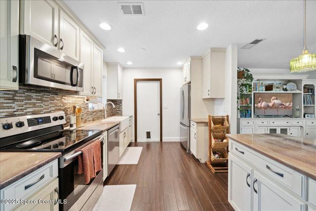 1883 Gulf Court, Indialantic, FL 32903