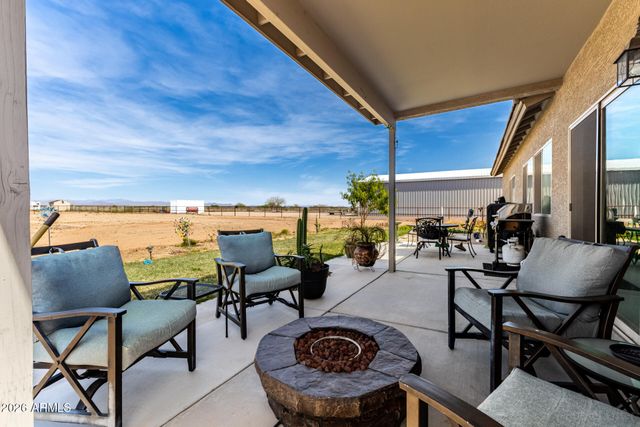 21412 W MELLOW Street, Wittmann, AZ 85361